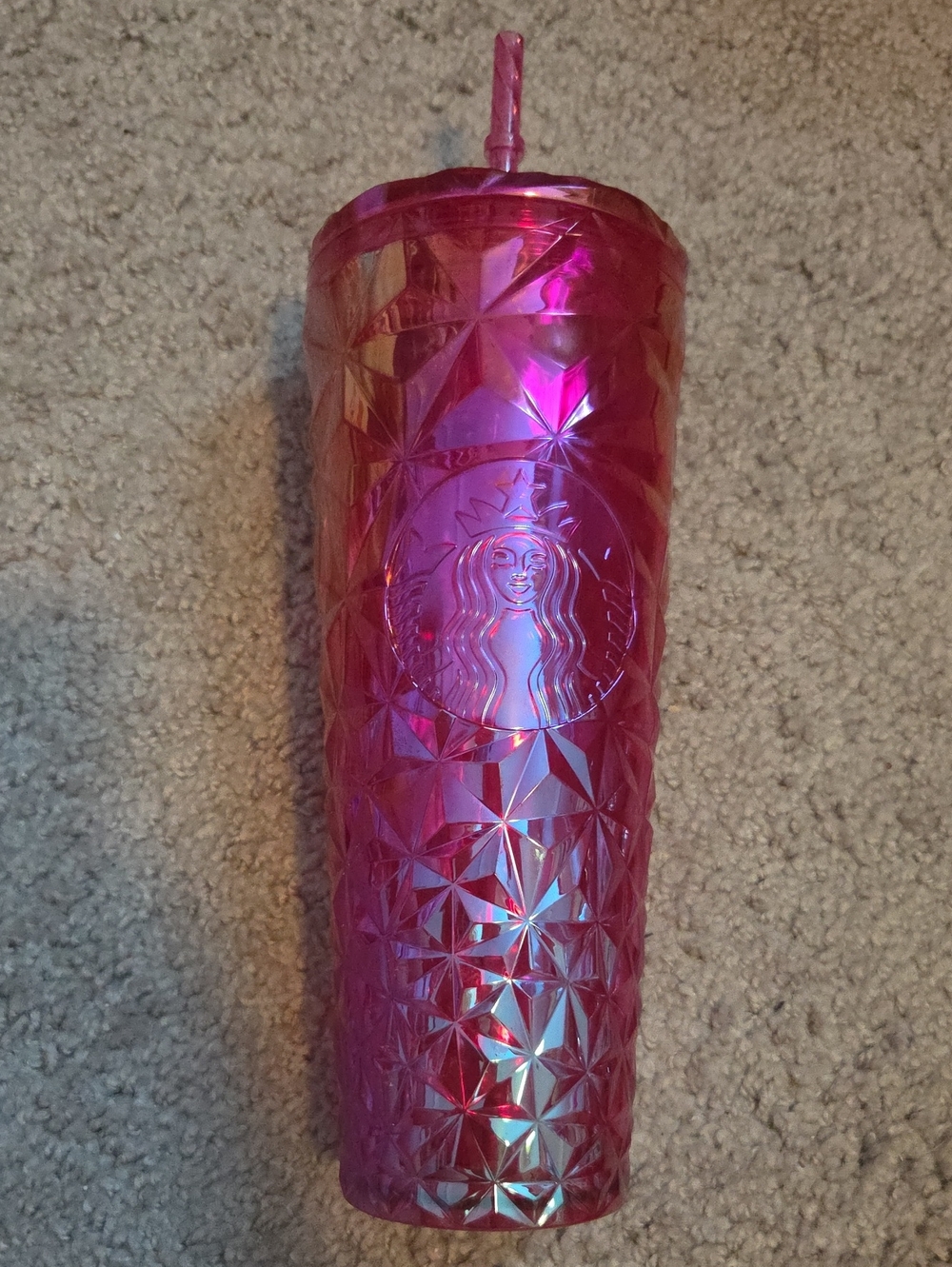 Starbucks Iridescent Hot Pink Diamond-Pattern Tumbler with Straw